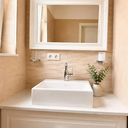 Calm Studio, Modern Bath, Near Frankfurt